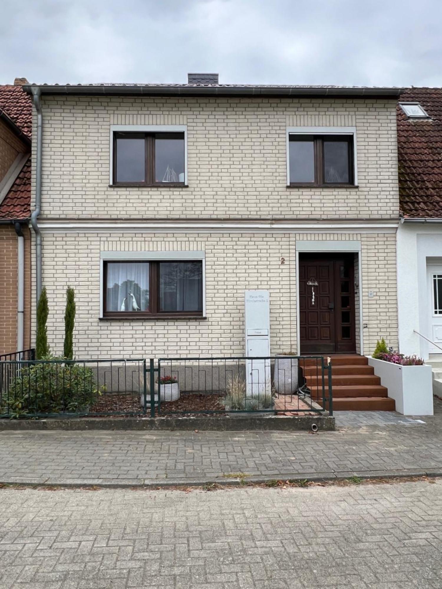 Haus Ole Apartamento Kröslin Exterior foto